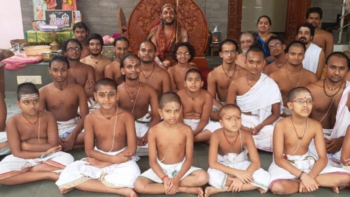 Swami Sachidananda Tirth with young vidyarthis