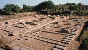 Harappan Site: A Miniature Depiction In Seals