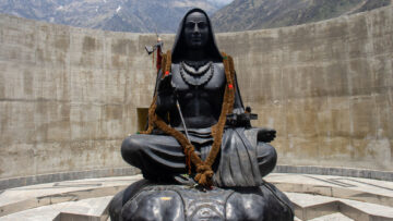 Ādi Śaṅkara’s Integrative Approach to Bhāratīya Darśanas