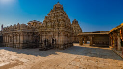 Chikkaballapura: An Īśāvāsasthāna and Raṅgavihārapura — A Transition from Bhoga to Yoga