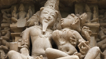 Kāmasūtra as Ars Erotica or Scientia Sexualis?<a href=
